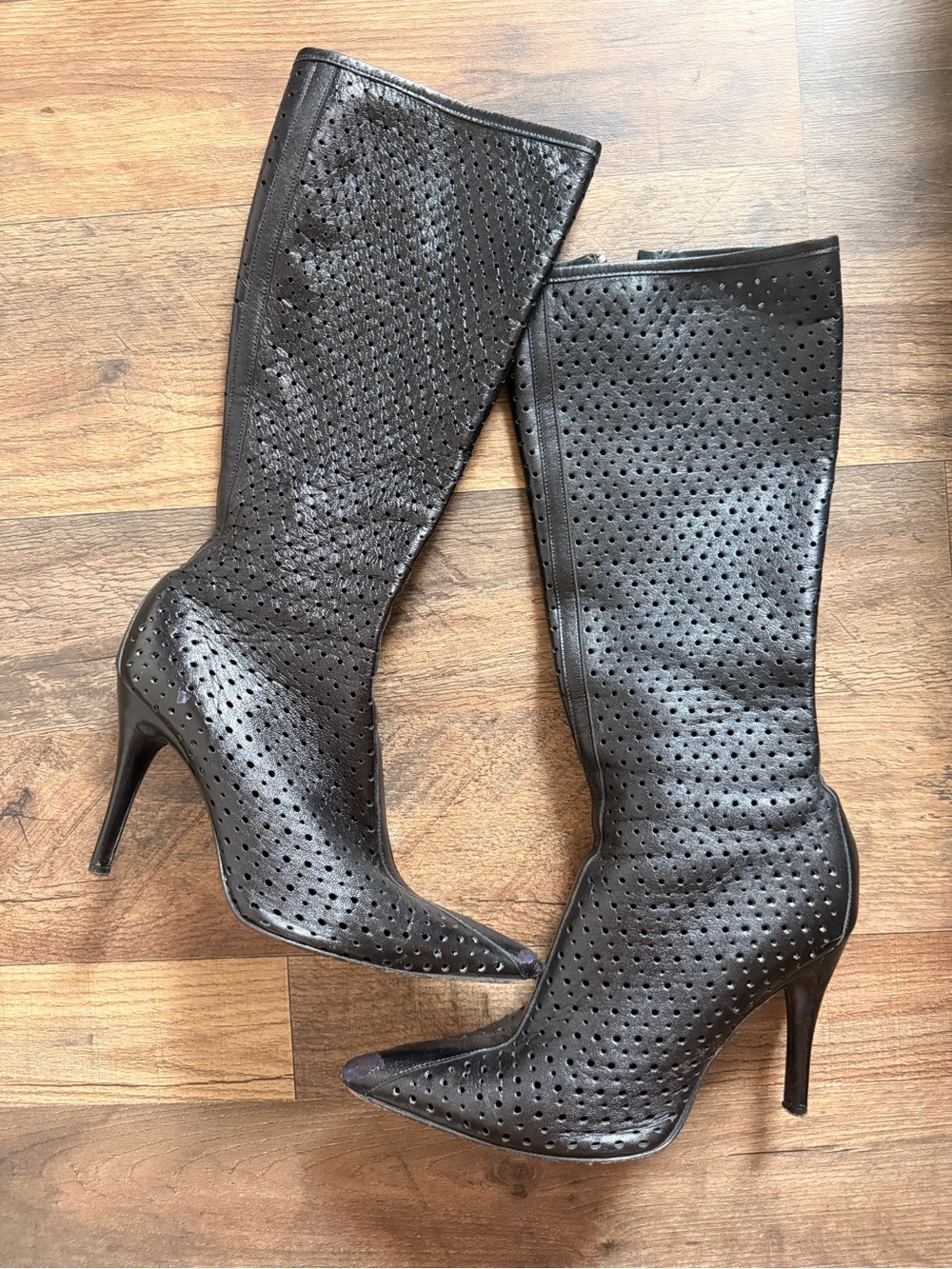 Vintage BCBGMaxAzria Black Perforated Pointed-Toe Knee Boots